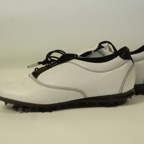 Adidas Adiclassic Golf Shoes - Picture 5 of 6